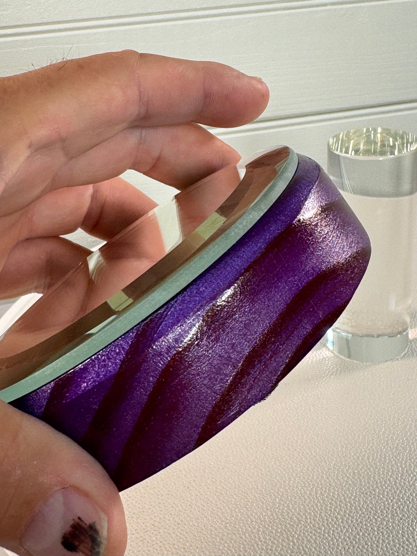 Mirrored Stand for figurines or gems. Purple.